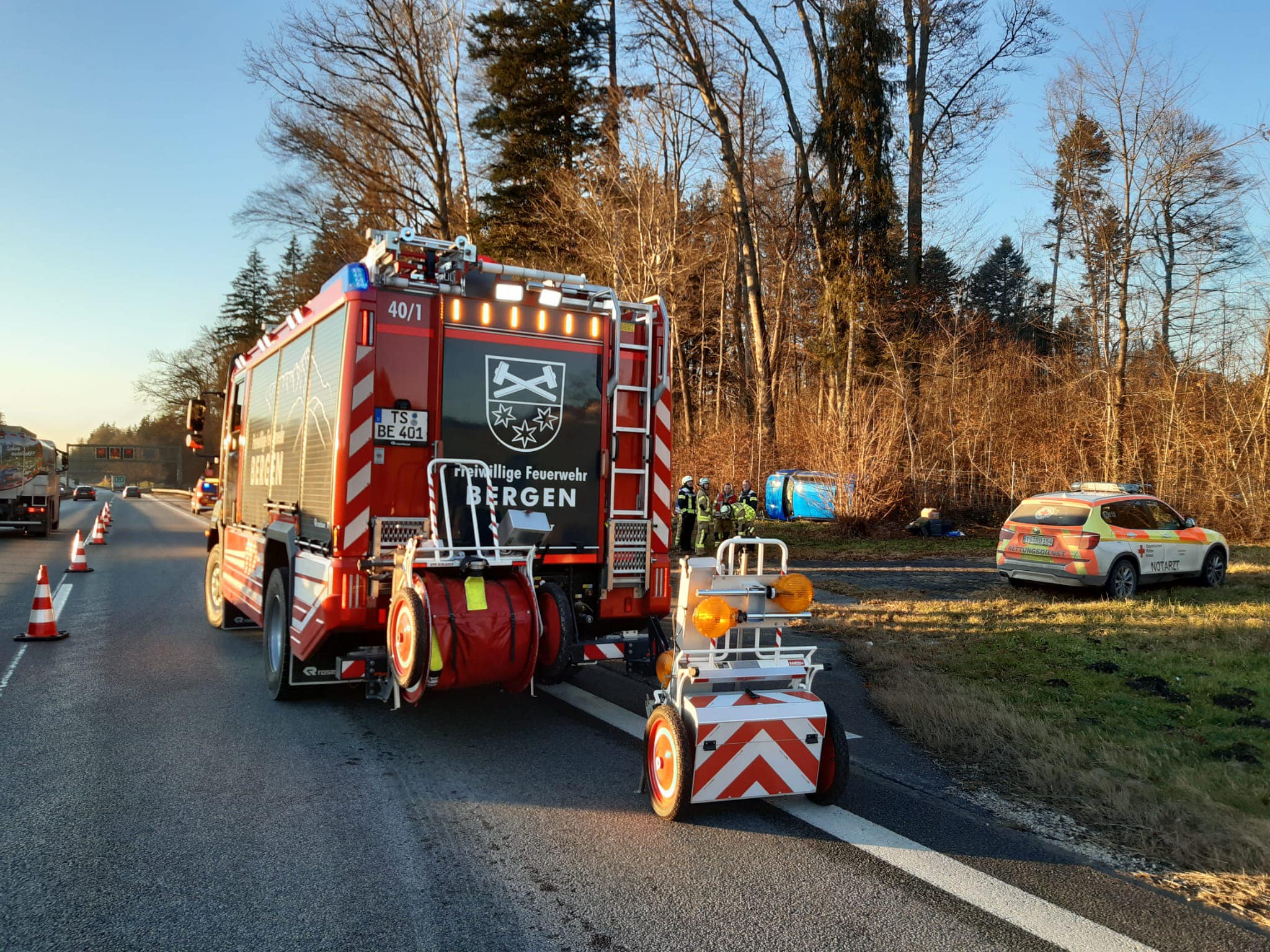 PKW auf der BAB von der Fahrbahn abgekommen