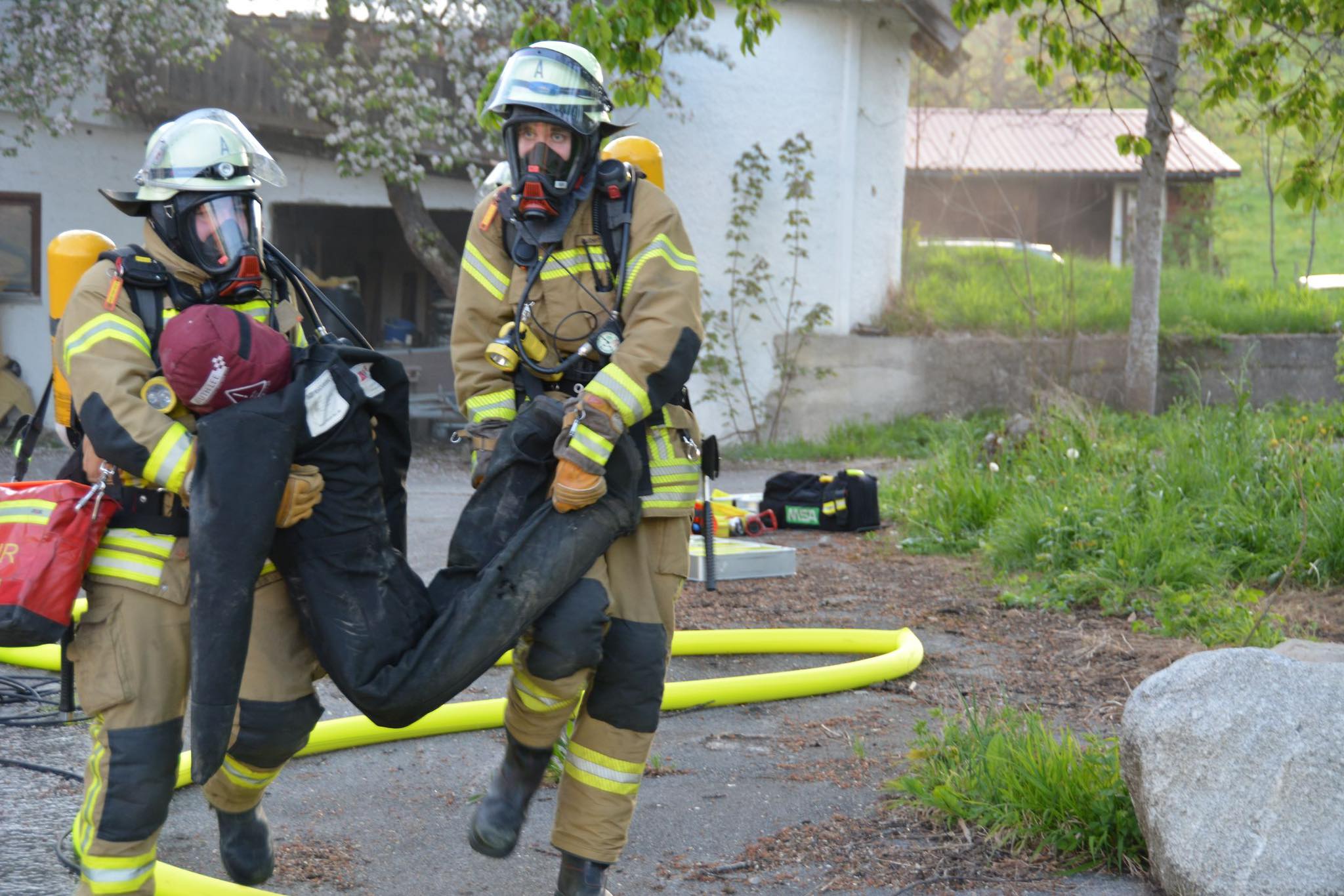 Gemeinschaftsübung Feuerwehr Bergen & Holzhausen